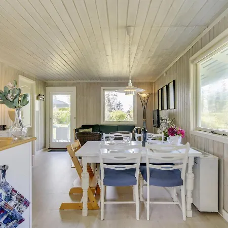 Holiday home Erva - 495m From The Sea In Lolland- Falster And Mon By Interhome *